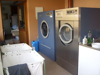 Wäschetruhe Wiedner in Dahme – Waschmaschinen