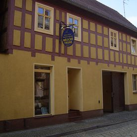 Wäschetruhe Wiedner in Dahme – Eingang